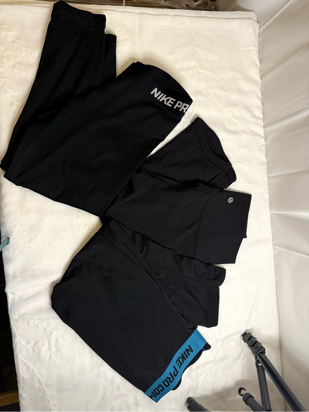 3 Athletic Capri Leggings